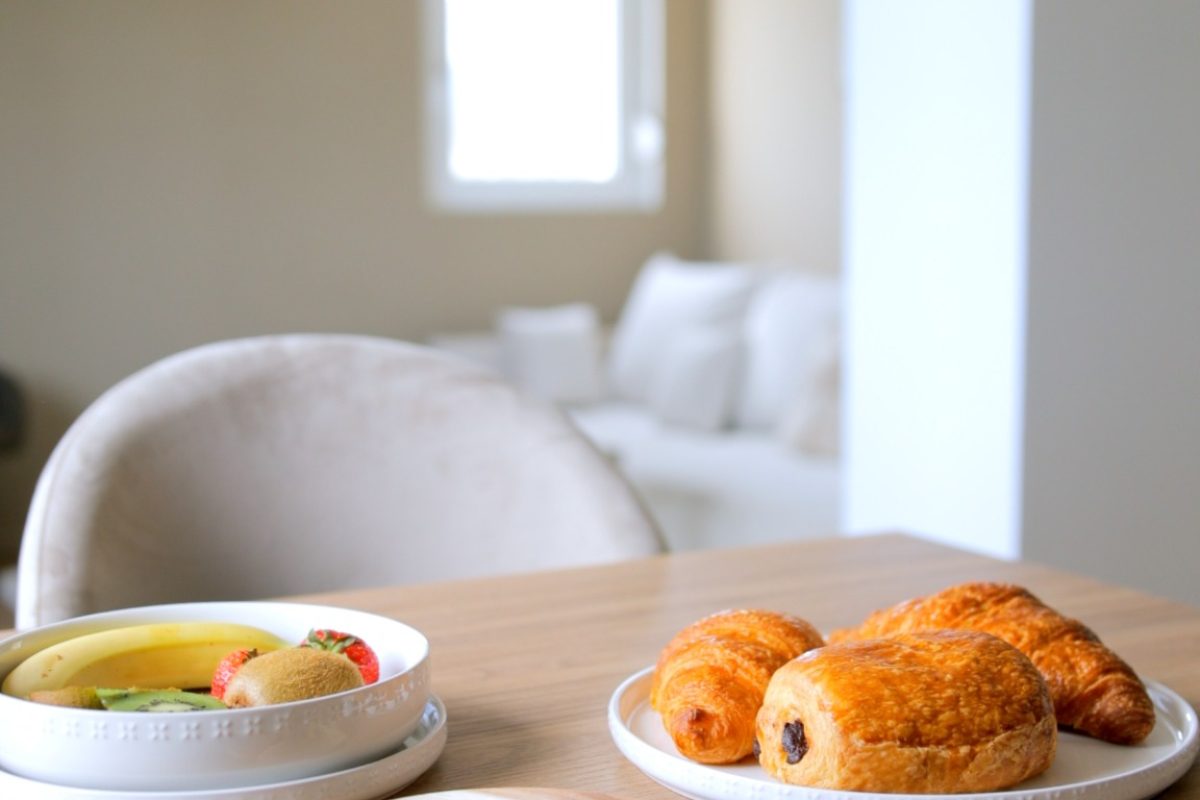 AMMG TOUR MARINA - Suite Majestic 6 table-gourmande-matin-vacances-marina-calais